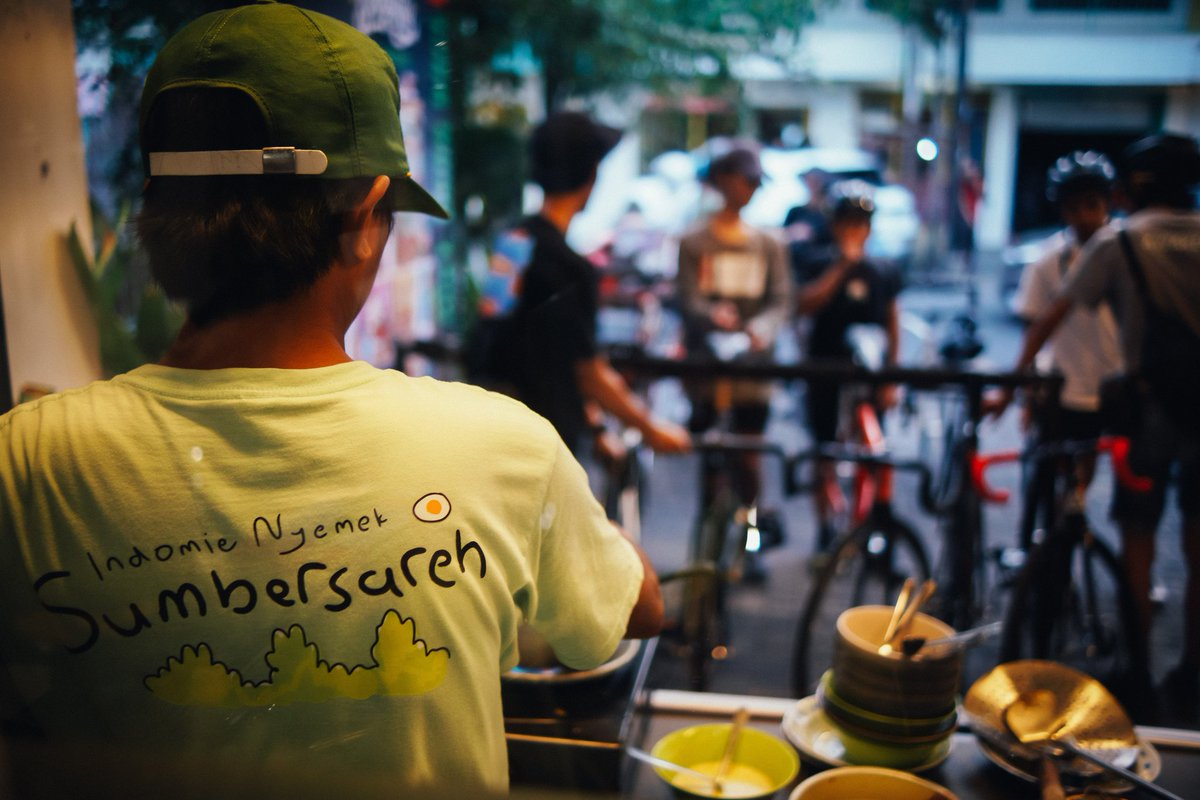 Sudah bukaaa, sampaii jam 9 malam 🙌🏽