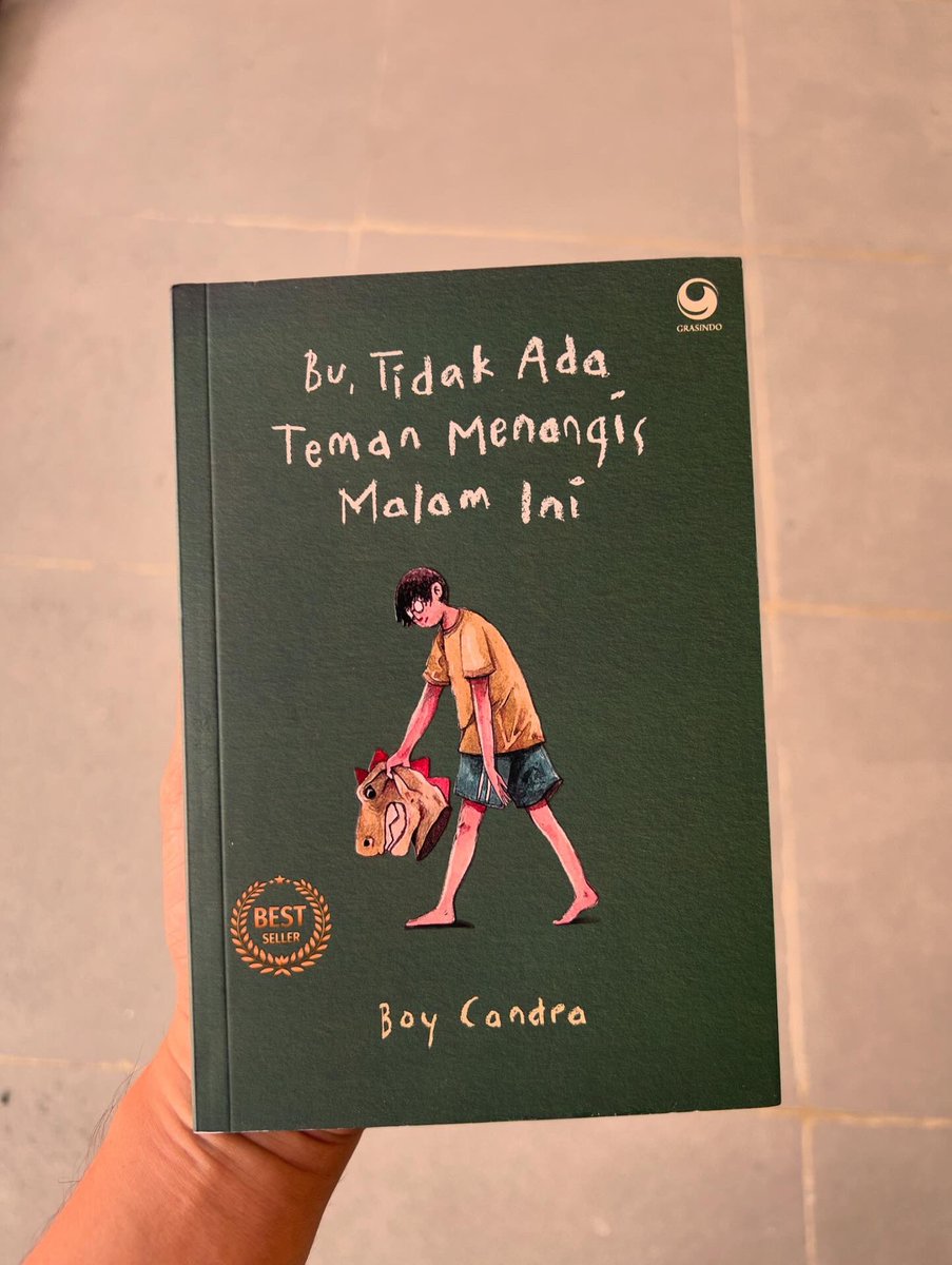 Selamat Hari Ibu.

Kirim doa untuk yang telah tiada,
kirim sayang untuk yang masih di bumi. 

Panjang umur semua yang pernah bertaruh hidup mati untuk membuat kehidupan baru hadir di bumi.