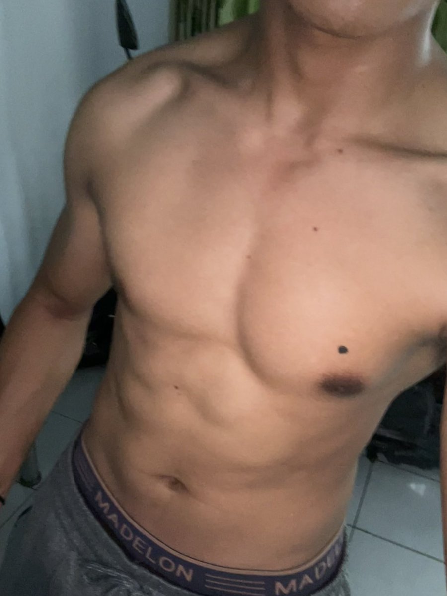 appendixx's tweet image. Monday sponsored by madelon 🤟🏻