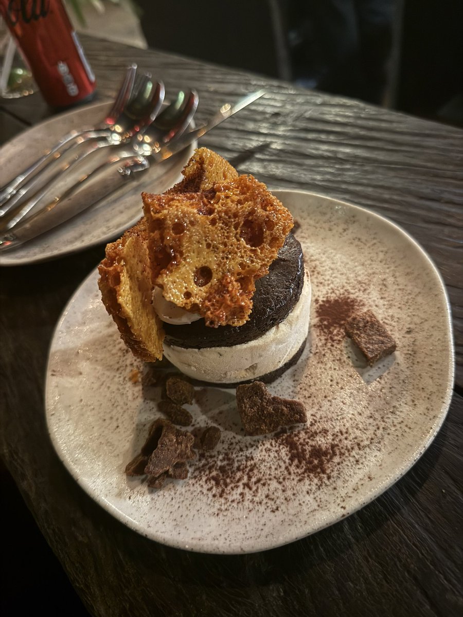 codewithdary's tweet image. AI generated.