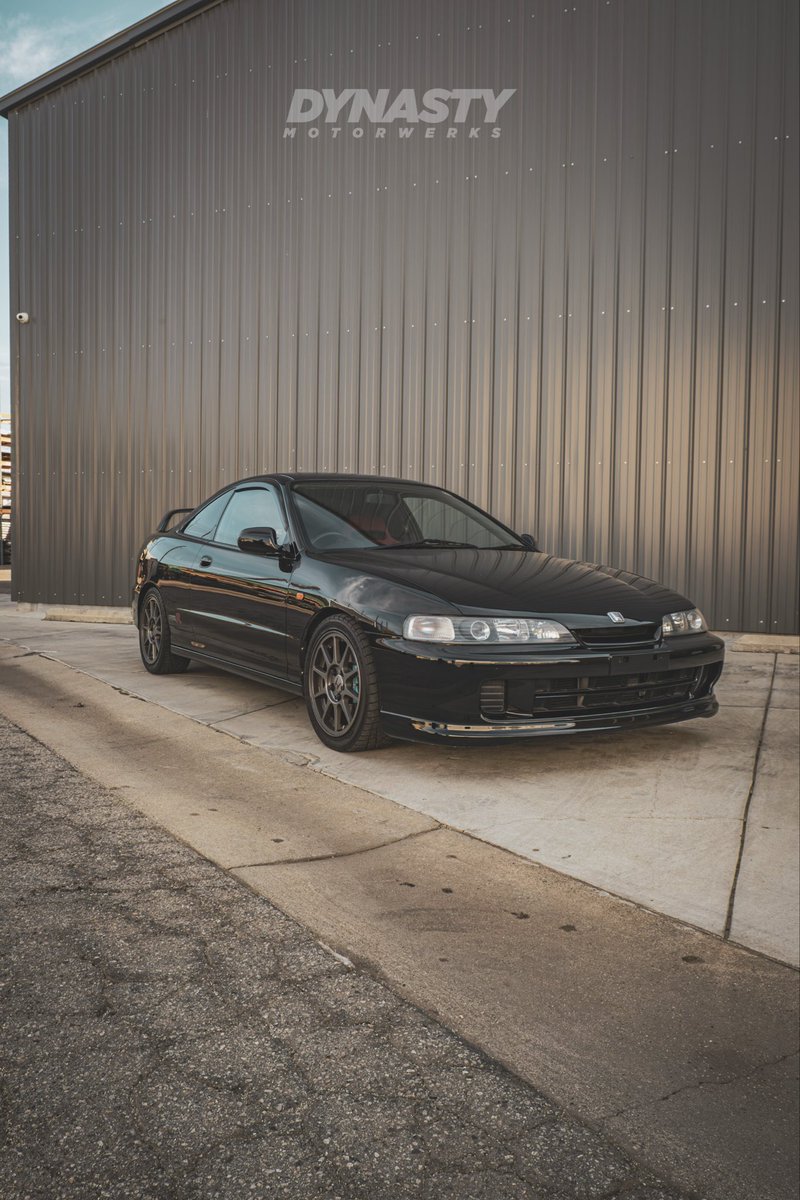 hollerdumped's tweet photo. Super clean Integra Type-R #dynastymotorwerks https://t.co/mSOsCSSw5a