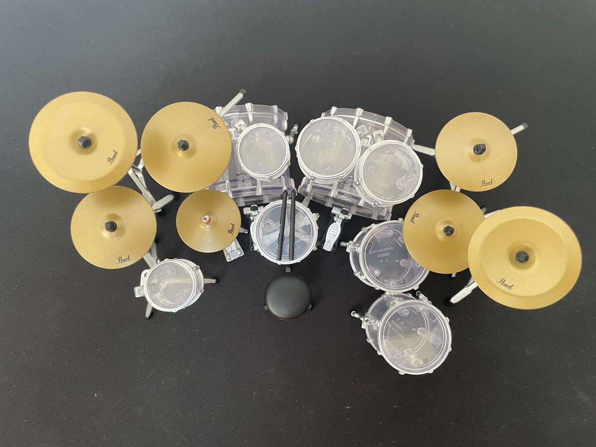 DrummerKosuke's tweet photo. Pearl Drums Miniature Collection完成！！
#Pearl #drums #ドラム https://t.co/8sjuE8RE1E