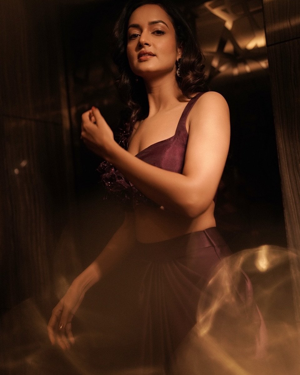 G8wMm_UbgAAwkH3?format=jpg&name=medium