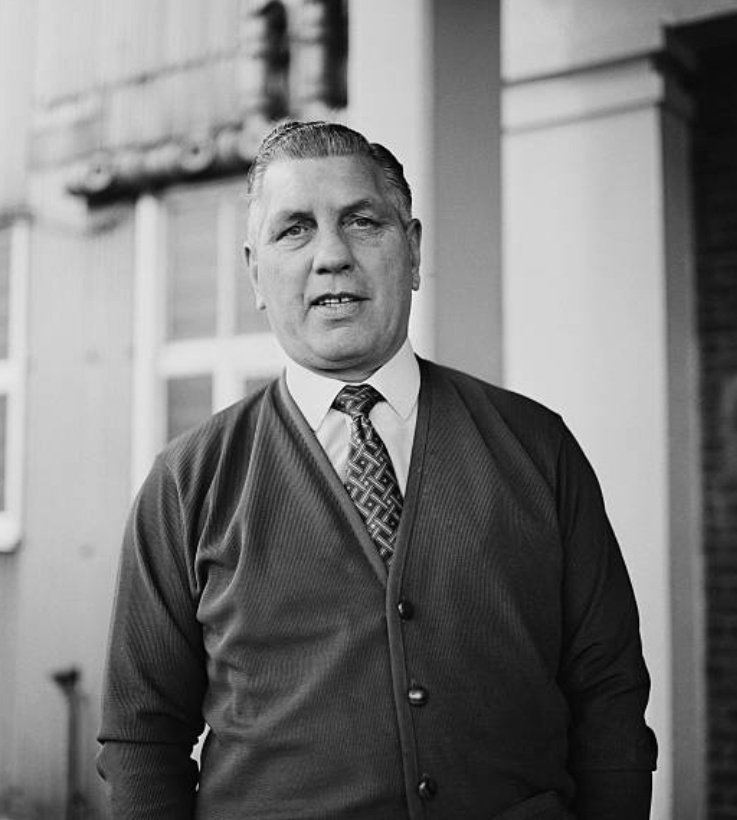 Crystal Palace Manager Bert Head

#CPFC #Palace #CrystalPalace #Managers