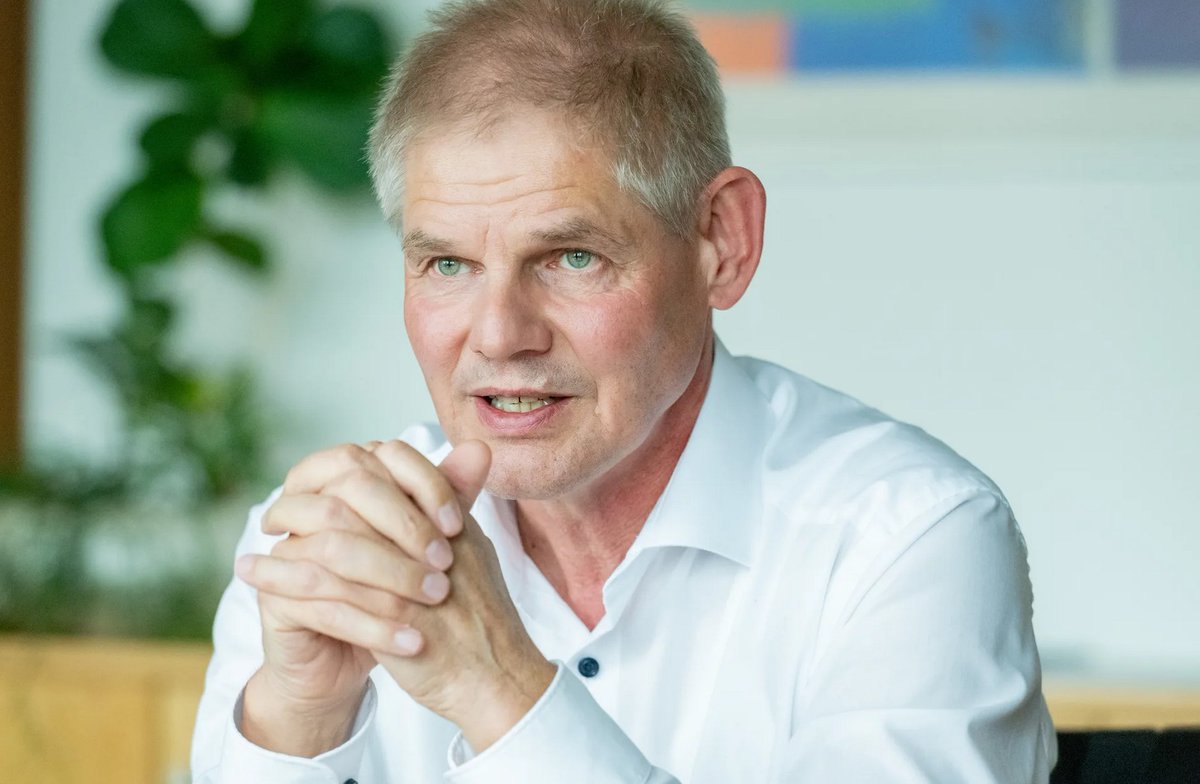 Die Weihnachtsfesttage stehen bevor 🎄Unter unten aufgeführtem Link finden Sie das Grußwort unseres Oberbürgermeisters Frank Klingebiel zum Weihnachtsfest und zum Jahreswechsel: salzgitter.de/pressemeldunge…
Bild: Klaus G. Kohn, BS