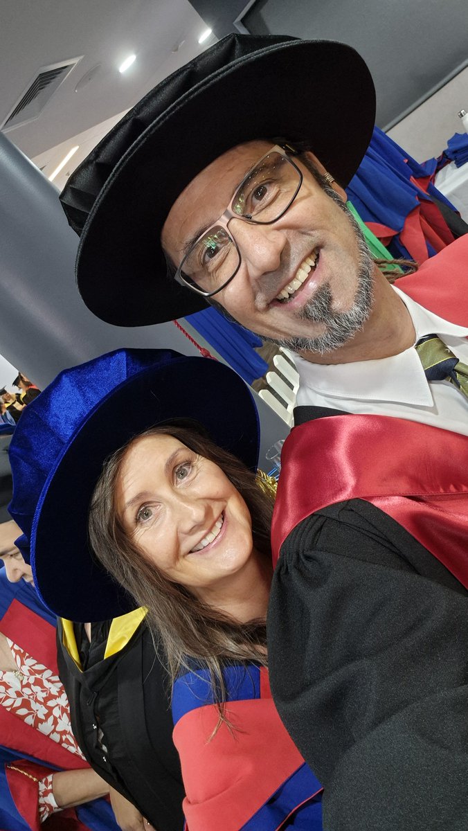 DamienParis_PhD's tweet photo. Congratulations to the 2025 graduating student cohorts in Medicine &amp; Biomedicine at JCU: College of Medicine and Dentistry! Best wishes for bright careers....but remember....REPRO rules!
Cheers
Assoc. Prof. Damien Paris
@jcu https://t.co/o6qUfuc3uS