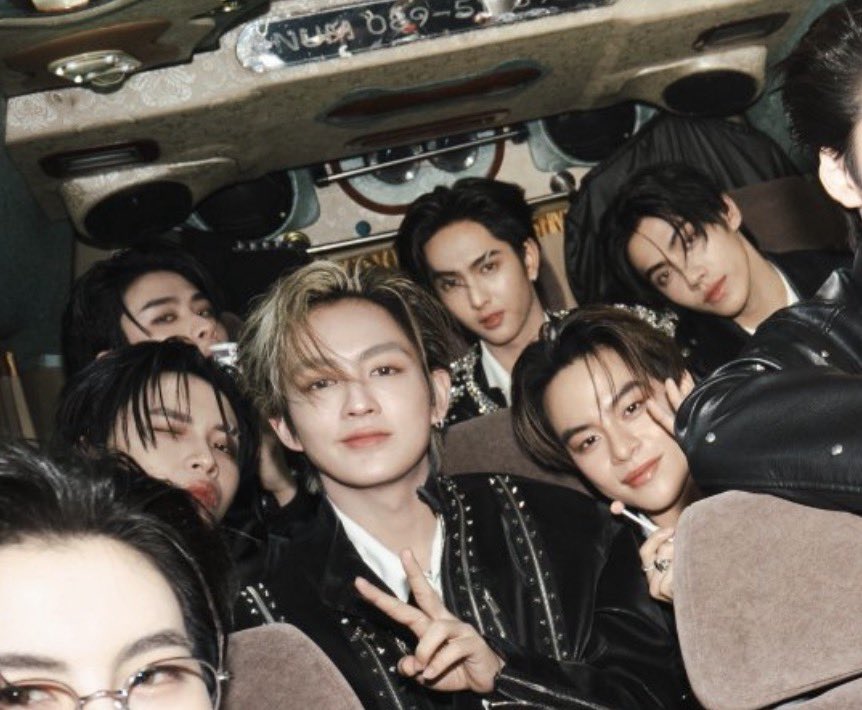 เด็กซนครองเบาะหลังนี่นาา😼🤏🏻