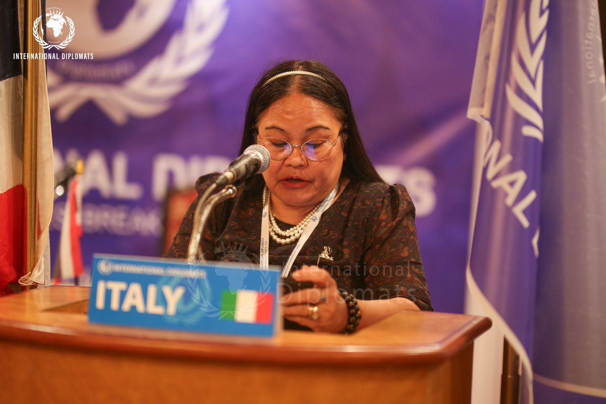 i_diplomats's tweet image. Where Women’s Voices shape diplomacy and lead global dialogue. 🌍✨

🔗 Register Now:
internationaldiplomats.org/registeration-…

📱 Official WhatsApp Group:
chat.whatsapp.com/GTFFt1BKMf0K1x…

#WomensVoice #WomenInDiplomacy #InternationalDiplomats #GlobalWomenLeaders
