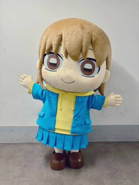 livedoornews's tweet image. 【！？】『アオのハコ』作者、「ジャンプフェスタ」に着ぐるみで登壇していた
news.livedoor.com/article/detail…

作者・三浦糀氏は“ちなつせんぱい”の姿を借りて、声優にもサプライズでステージに登壇していた。また、グリーティングに参加していたファンからは「この写真大事にします」などの声が寄せられた。