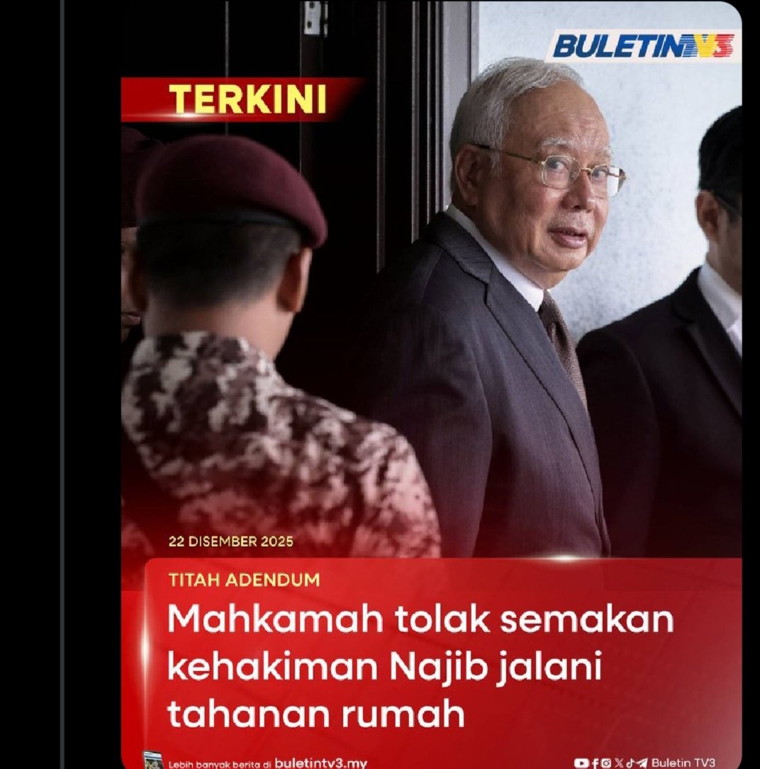 AfralAbdullah's tweet photo. 🚨 The High Court has earlier today, 22 Dec 2025 (Monday), rejected Datuk Seri Najib’s judicial review bid over the restricted Addendum Order related to serving his sentence under house arrest.

My opinion;
The High Court’s ruling underlines a simple but crucial point: any court order or royal addendum needs to be clearly established and follow proper legal procedures. It cannot be assumed, hinted at, or pushed through political influence. Seen this way, the decision upholds the integrity of the rule of law.

Secara politik, keputusan ini tidak menutup bab tersebut. Ia sebaliknya menyokong naratif lama @NajibRazak bahawa masih wujud persoalan yang belum terjawab serta tafsiran yang bersifat terpilih, yang akan terus diperbesarkan oleh penyokong-penyokongnya. 

Justeru, walaupun mahkamah telah menyelesaikan isu perundangan itu (buat masa ini), perdebatan politik akan tetap berterusan.

Public perception?
I would say it's a split.

i) Some see this as the courts standing their ground, 
ii) Others interpret it as yet another sign of unclear processes and uneven application within our institutions.

I further opine that Najib’s case — particularly the alleged royal addendum — has been politicised in many ways:

i) His supporters frame the situation as unfair treatment, selective targeting, or a slight against royal authority, rather than confronting the corruption conviction itself. This shifts the focus from the rule of law to a narrative of personal grievance.

ii) Kes ini digunakan secara dalaman untuk mengukuhkan sokongan akar umbi, menarik sempadan kesetiaan, dan menekan kepimpinan parti. Menyokong Najib menjadi isyarat kesetiaan, manakala menjauhkan diri daripadanya berisiko menjauhkan sebahagian pengundi tertentu.

iii) Isu addendum ini sering dibangkitkan untuk menekan kerajaan dan PMX — memaksa mereka memilih antara dilihat menghormati institusi atau tunduk kepada tekanan politik. Kedua-dua pilihan mempunyai harga politik masing-masing.

iv) By dragging the monarchy, the judiciary, and the executive into the public spotlight, the case risks undermining confidence in our institutions. What should remain a straightforward legal matter is being turned into a constitutional and political flashpoint.

v) Najib’s case is being used to rally his base before elections, casting him as a figure of Malay pride, loyalty, or former stability, while downplaying the fact that he is a convicted ex-prime minister.

Any lessons from Najib’s case?
i) No one is above the law, 
ii) Leadership integrity is crucial, 
iii) Politics and law can intertwine, 
iv) A reputation built over years can be destroyed quickly, 
v) Accountability cannot be ignored.

Manfaat kes Najib untuk negara?
i) Menguatkan sistem undang-undang, ii)Meningkatkan kesedaran rakyat tentang integriti, 
iii) Mendorong reformasi institusi, 
iv) Memberi pengajaran kepada pemimpin lain, 
v) Memupuk budaya akauntabiliti.

With the High Court’s ruling out, what should the rakyat do now?

To move on by learning the lessons: 
i) Value integrity, 
ii) Hold leaders accountable, 
iii) Support institutional reforms, 
iv) Turn frustration into informed action — not cynicism.

Wallahualam.