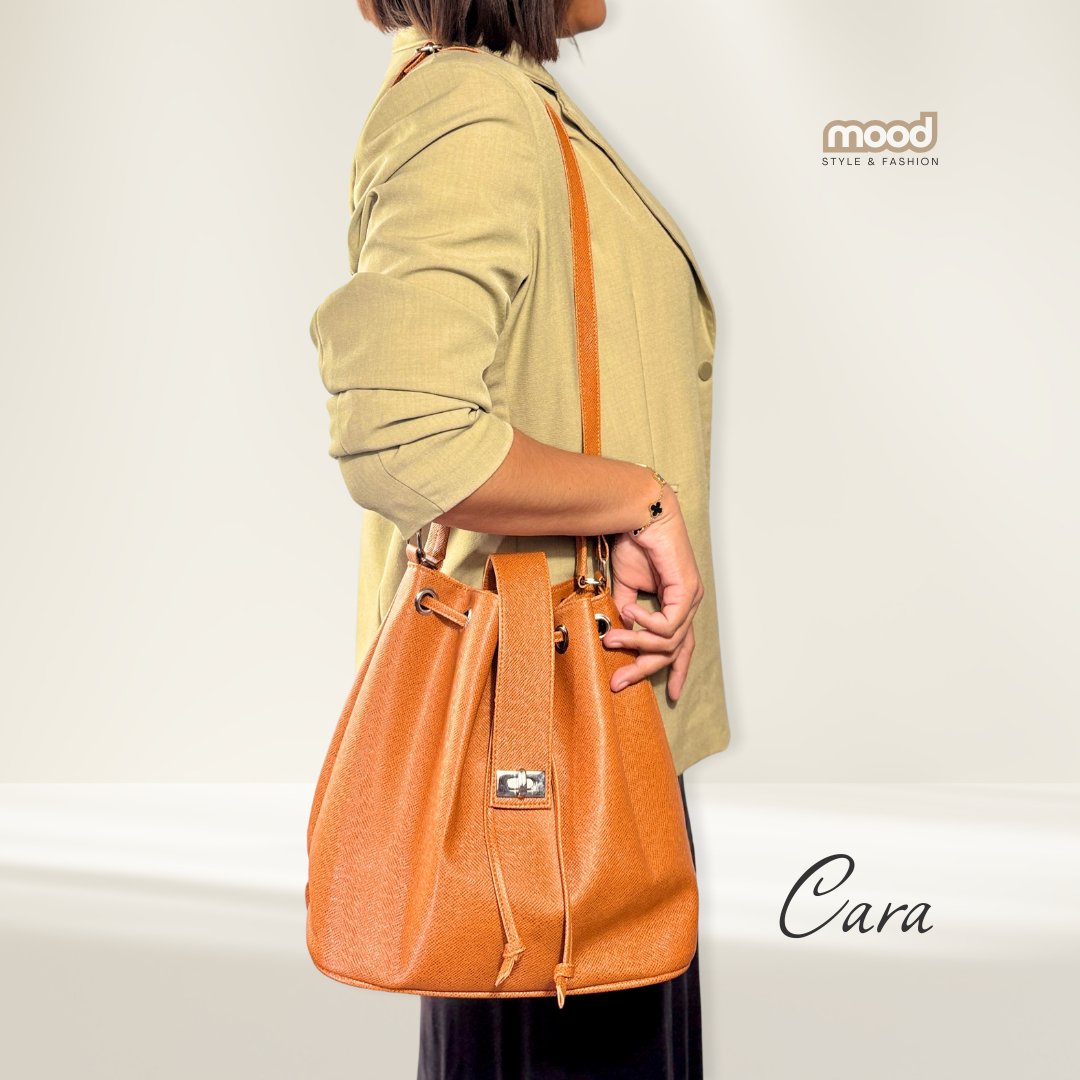 redbite29's tweet image. Fresh, soft, and effortlessly stylish — meet Cara Bag in Tan.

This bucket bag is made with premium Amanda Leather and designed with a water-resistant finish for daily use.

The twist-lock closure, adjustable sling strap.

✨ Order Here
technowealthcreators.com/eshop/detail/c…