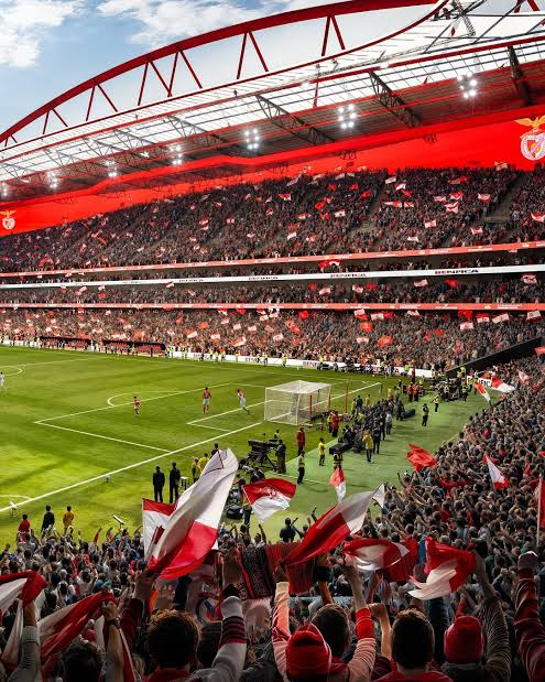 ÖZEL | ⚫⚪🔴

... BENFİCA'DA ! 

... , içerde bulunan yüklü miktarda alacaklarına karşılık sözleşmesinin feshedilmesi konusunda kulüple anlaştı.

Ocak ayında eski kulübü Benfica'ya geri dönüyor.