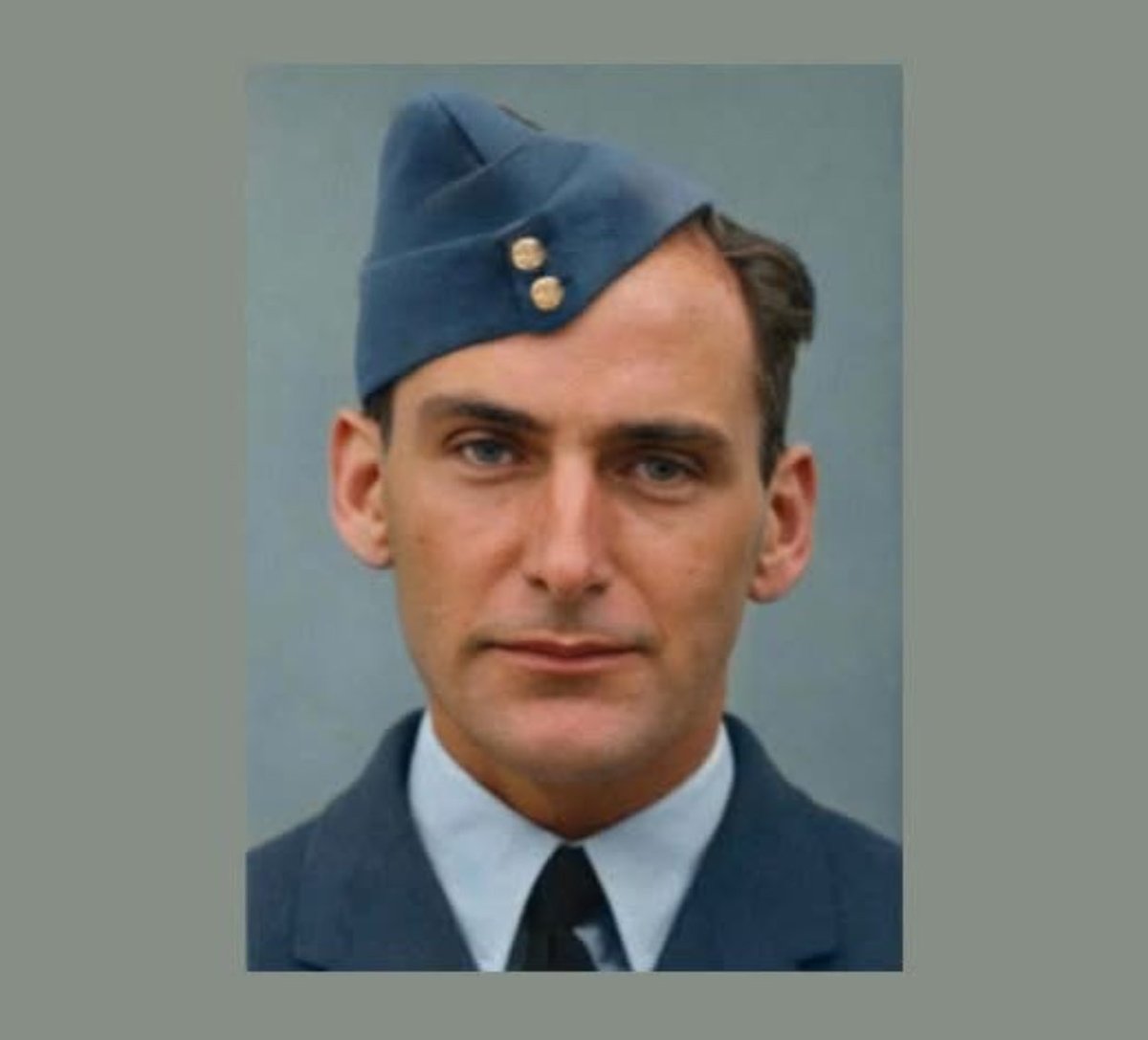 22 December 1940
Sgt (740896) Harold Norman Howes DFM RAFVR
He was lost whilst flying Hurricane I, V6679 of No 85 Sqn.
bbm.org.uk/airmen/HowesHN…