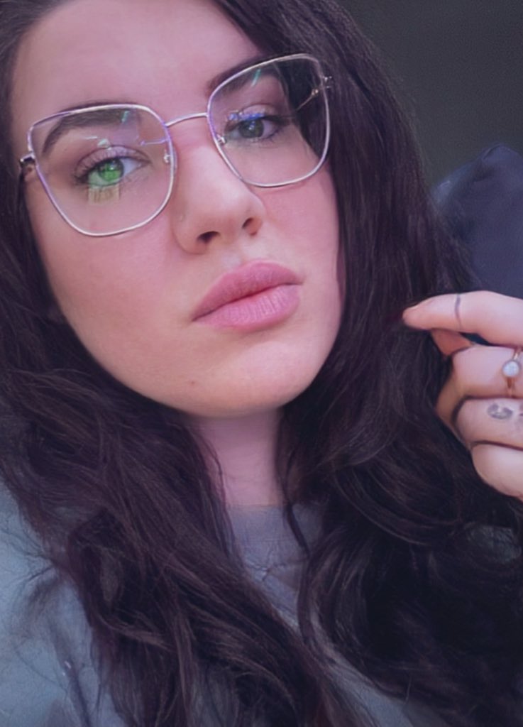 Guten Morgen 🥱

Immernoch keine Weihnachtsstimmung in Sicht 

Aber du darfst mir den Montag mit einem netten Guten Morgen Send versüßen 🔥💸