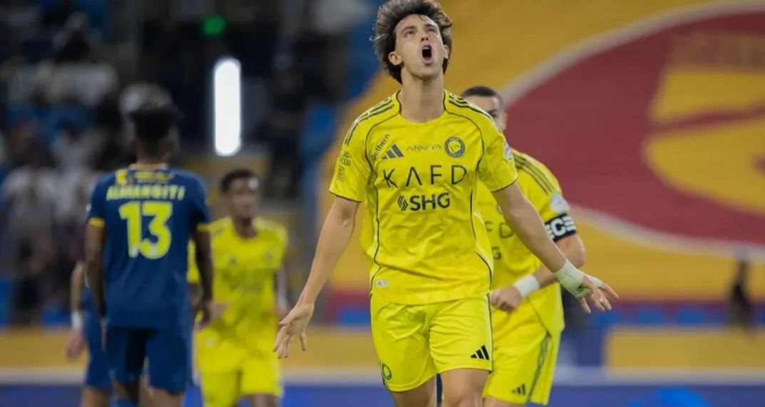 إنفاق الأندية السعودية على وكلاء كرة القدم ينمو 83% في 2025. أكثر من 80 مليون دولار دفعتها أندية المملكة رسوماً لبيع وشراء اللاعبين 