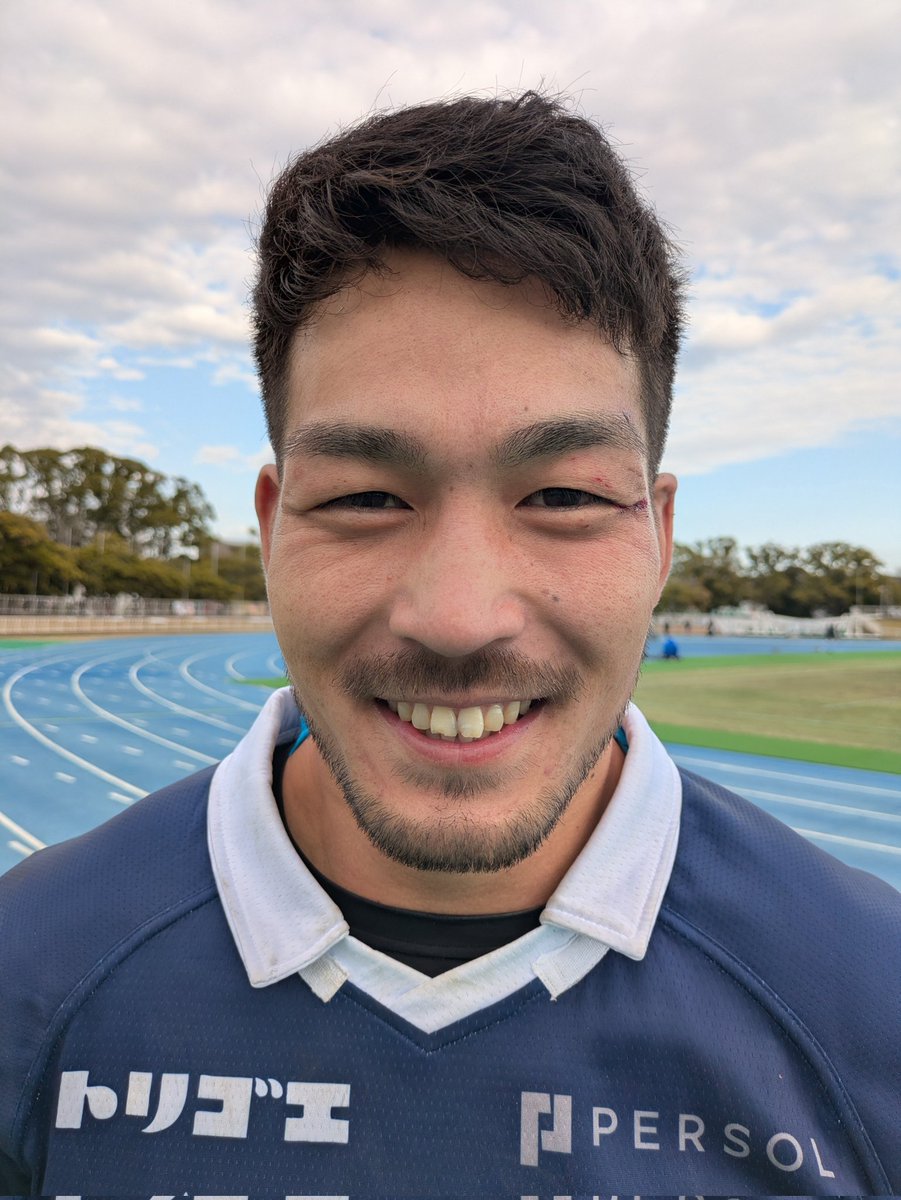 AtsushiYamaga's tweet photo. 【ラグビーイケメンシリーズ10】
小原稜生選手
◇経歴∶京都成章高校→立命館大学→S愛知→LR福岡
◇ポジション∶FL

実は私の愚妻が、大ファンであり携帯の待ち受けにしています😄
お仕事では博多牛を育てているイケメン。博多牛、絶品です👍
試合後の傷もステキです。 https://t.co/si3bnJvmNr