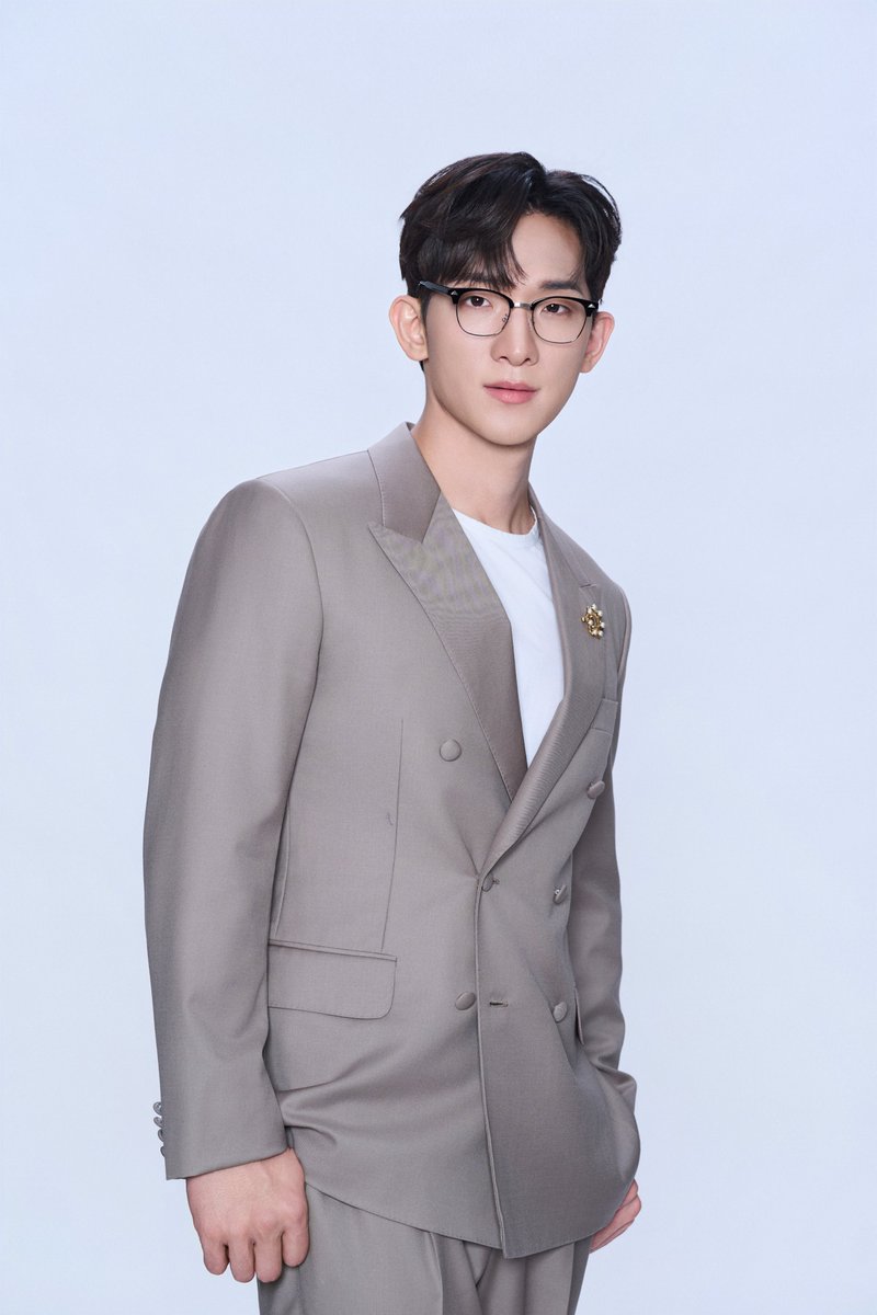 ASTKIM_official's tweet image. [📢] 아티스트 프로필 이미지 업데이트 안내

오스틴 킴님의 새로운 프로필 이미지가 공개되었습니다💙
팬 여러분들의 많은 관심 부탁드립니다

#오스틴킴 #AUSTINKIM