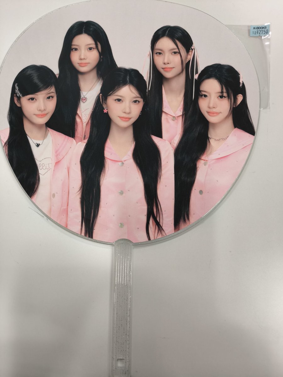 入荷情報】 #ILLIT ウォンヒちゃん多めでトレカ多数入荷致しました