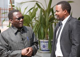 Anaandika Godbless J Lema

TAARIFA ZA UONGO  NA MATESO NA MAUAJI YA RAIA.

Mwaka 2011, jijini Arusha, kulitokea sakata zito la mauaji yaliyosababishwa na Polisi kufuatia maandamano ya wananchi waliopinga uchaguzi Meya feki wa Arusha Mjini. Tukio hilo liliacha majeraha makubwa