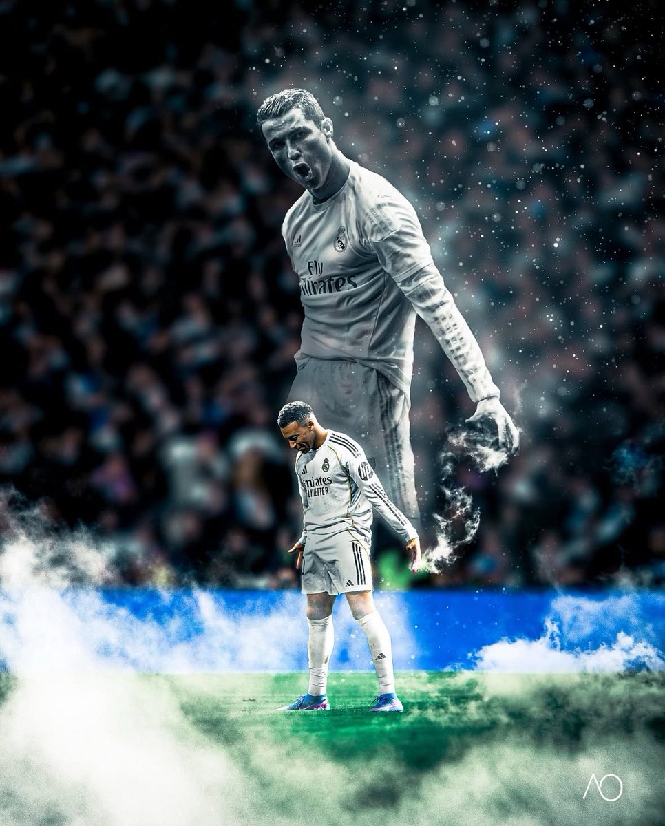 Kylian's tweet image. This edit is incredible.