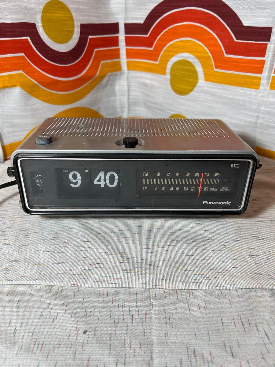 ManCub25's tweet photo. @Matt_Pinner I'm this old... https://t.co/5MSTQhiAUw