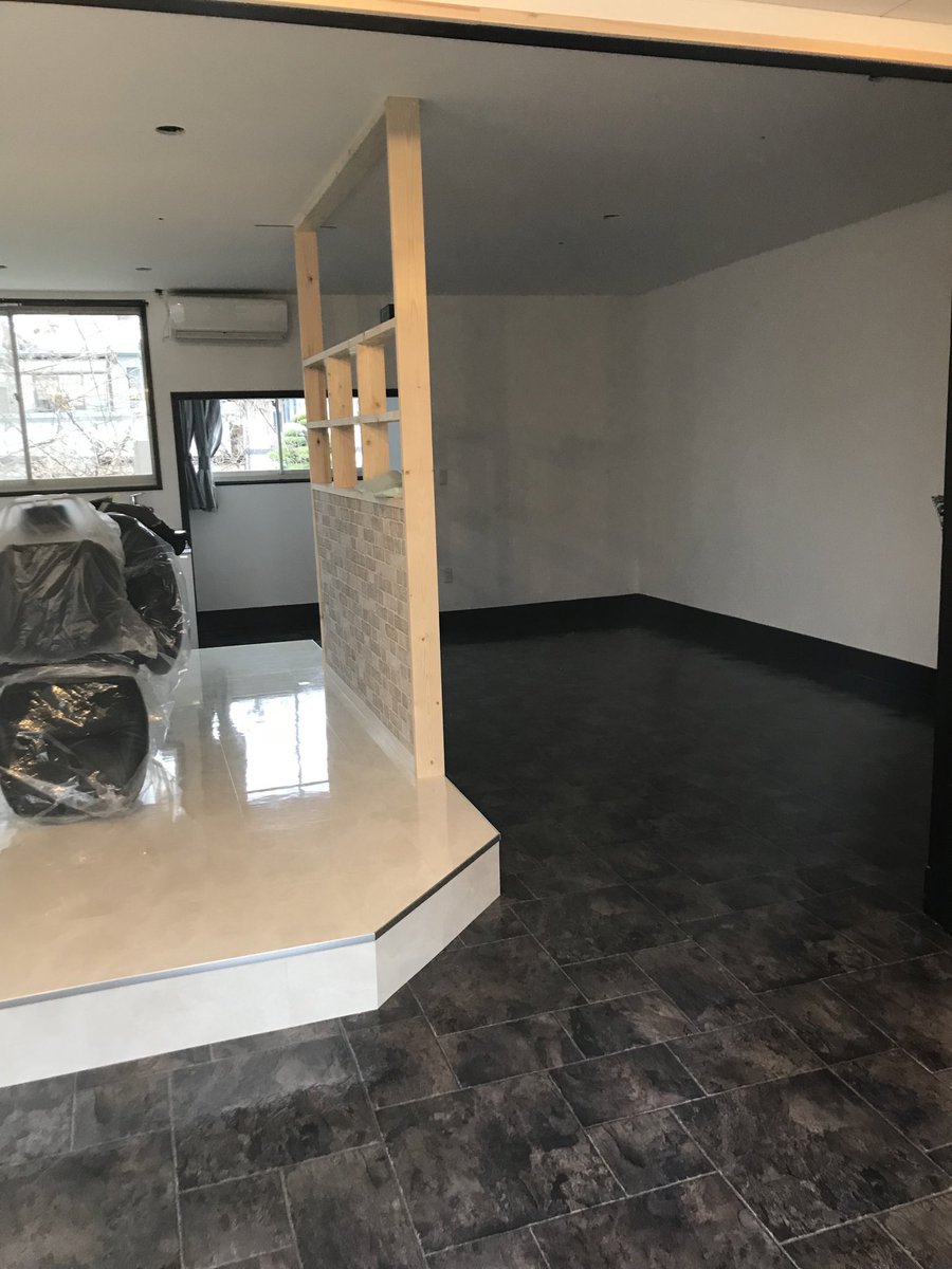 FeelingPay's tweet image. 本日の。
ワックスかけたし、そろそろこの現場も大詰めですね。