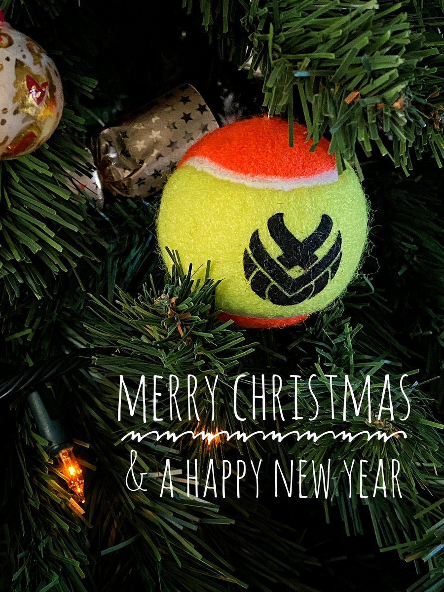 VX_Int's tweet image. Signing off for a few days now. Here's wishing VX-ers everywhere a happy Christmas and a vXcellent New Year

#vx #vxsport #sport #ballsport #newsport #innovation #innvativesport #genderneutral #BestSportYouveNeverHeardOf