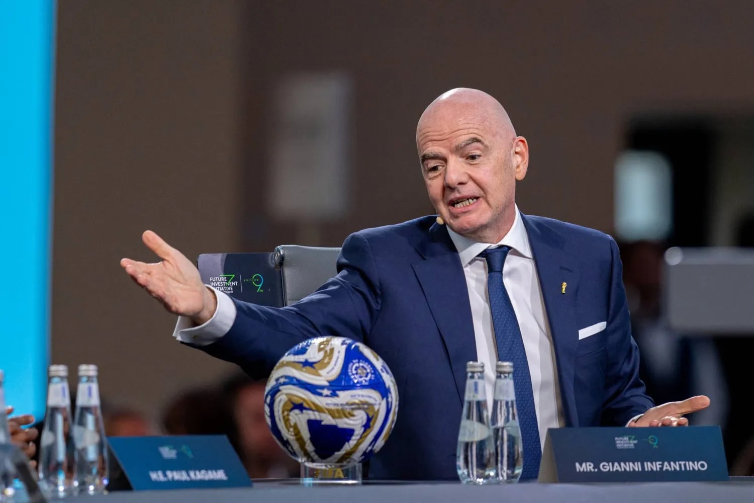 إنفانتينو: ممتن جداً للصندوق السعودي للتنمية على تمكين الدول المحرومة من الملاعب. 