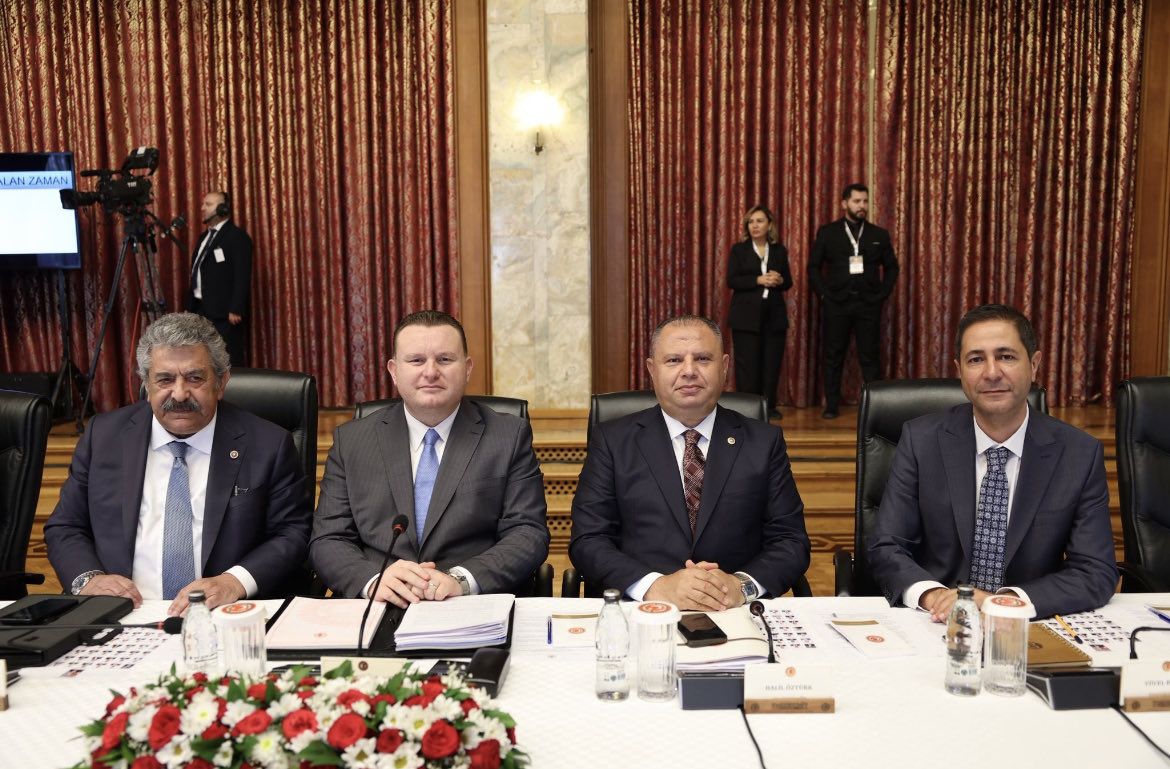 YENİ TARİH‼️
5 YIL EŞİTLEMESİ‼️
#yaparsaMHPyapar 
#YeniTarihli5YılŞartlıİndirim 
<a href="/YildizFeti/">Feti Yıldız</a> 
<a href="/M_Levent_Bulbul/">Muhammed Levent BÜLBÜL</a> 
<a href="/Avkthalilozturk/">Halil ÖZTÜRK</a>