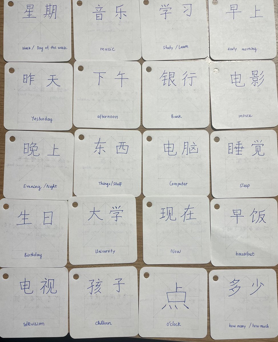 minhkhuelee's tweet photo. 汉语1E班|姐妹花队|明奎
作业 - 2025年12月
Flashcard cho từ vựng đã học từ bài 6-10 (40 từ rút gọn)
#lop1EthitranX #flashcard #tiengtrung https://t.co/xoMzBethoE
