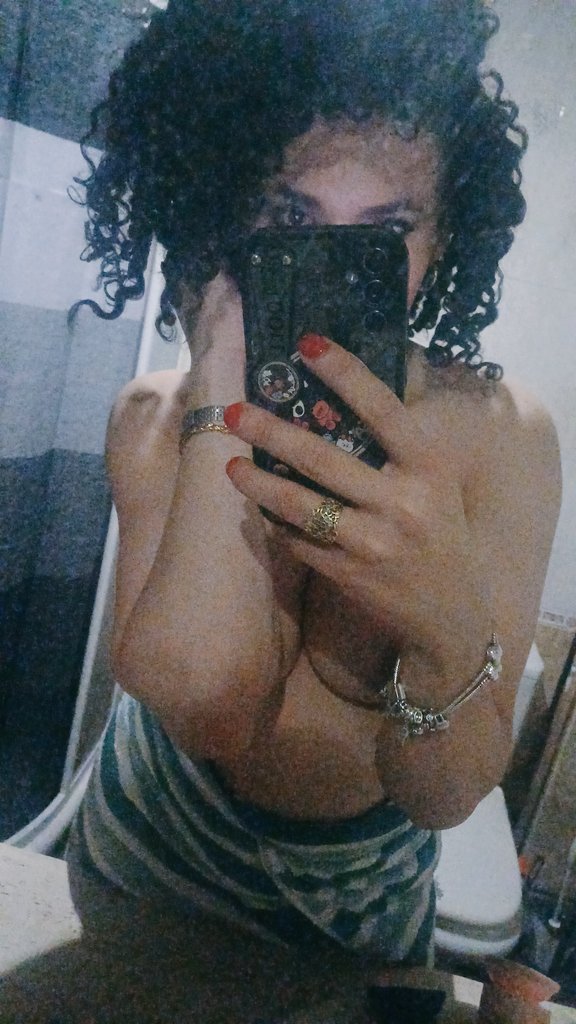 Bruna Mello tweet media