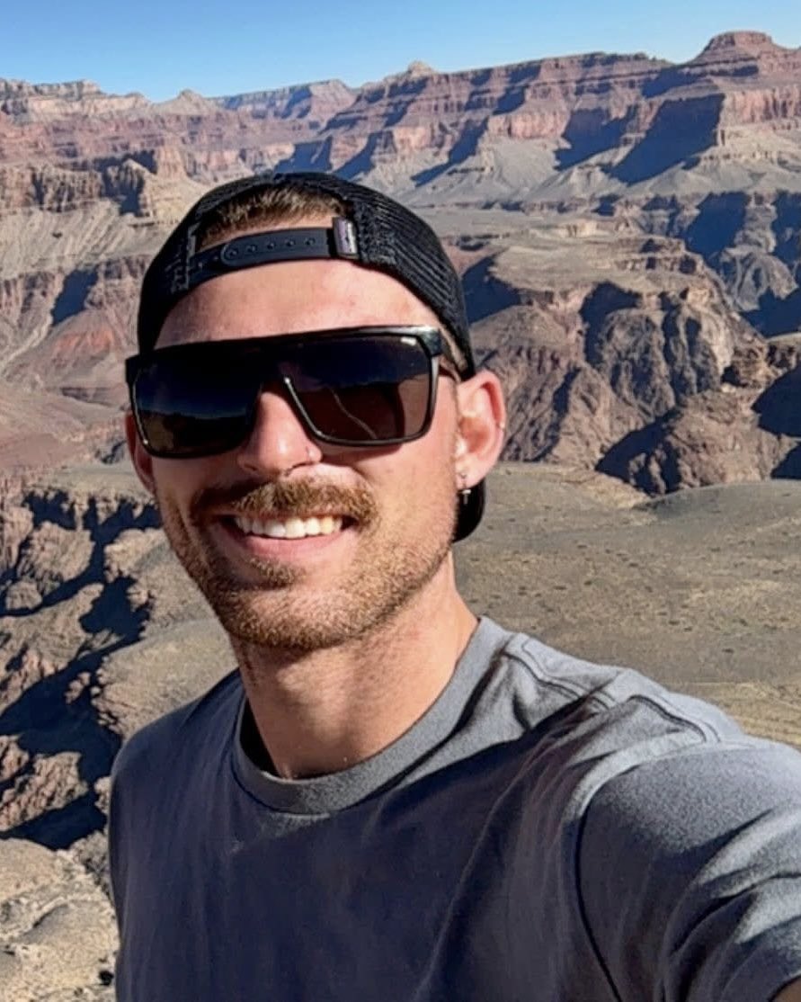 HotTradies's tweet image. Anyone got a room for rent in Perth for this Canadian tradie?
#Tradie #FIFO #HiVis #Twunk

FB Shaun Guraliuk