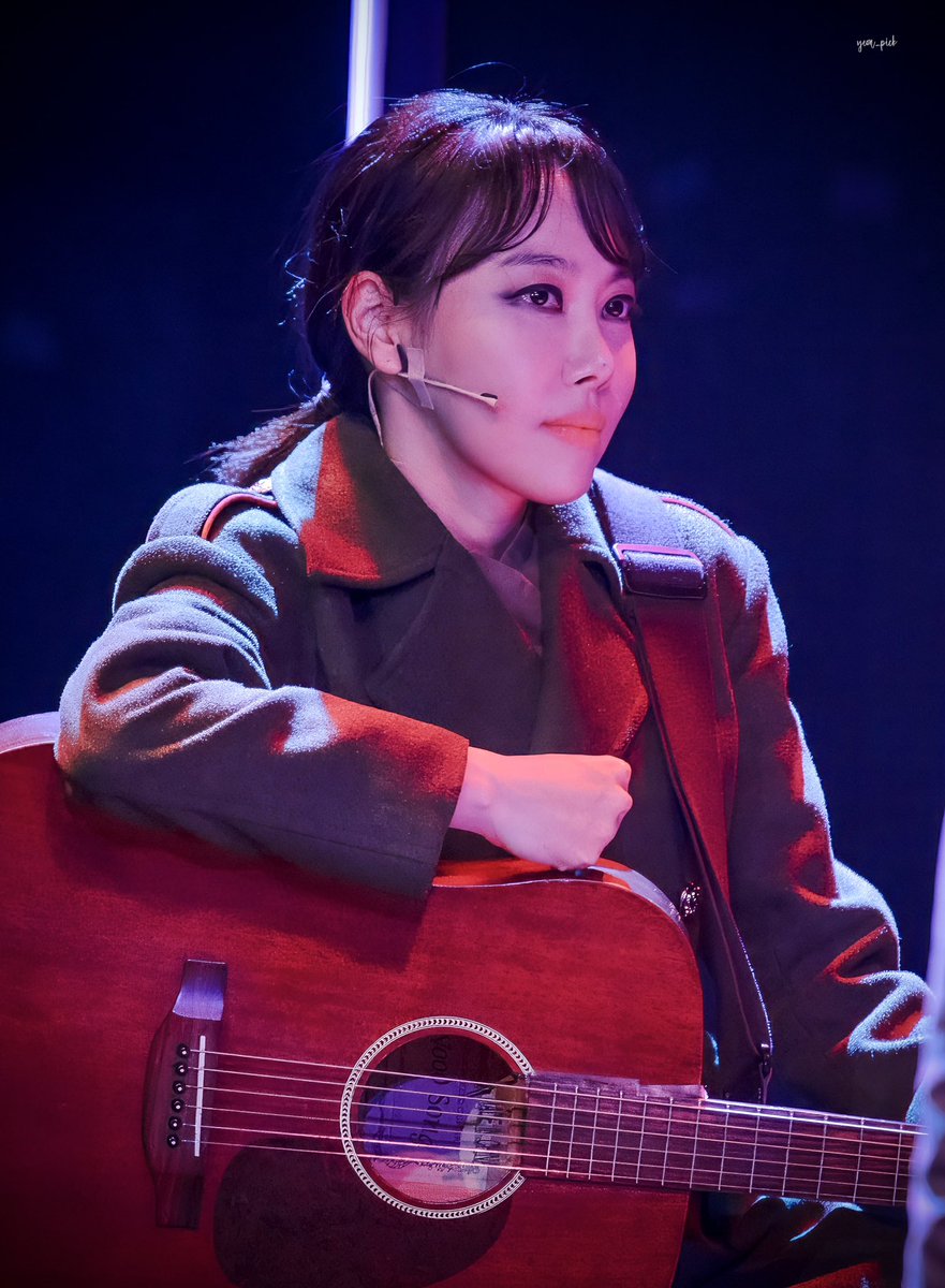 251221 미드나잇 : 액터뮤지션 커튼콜

언제나 나였지
비지터 #여은 배우님