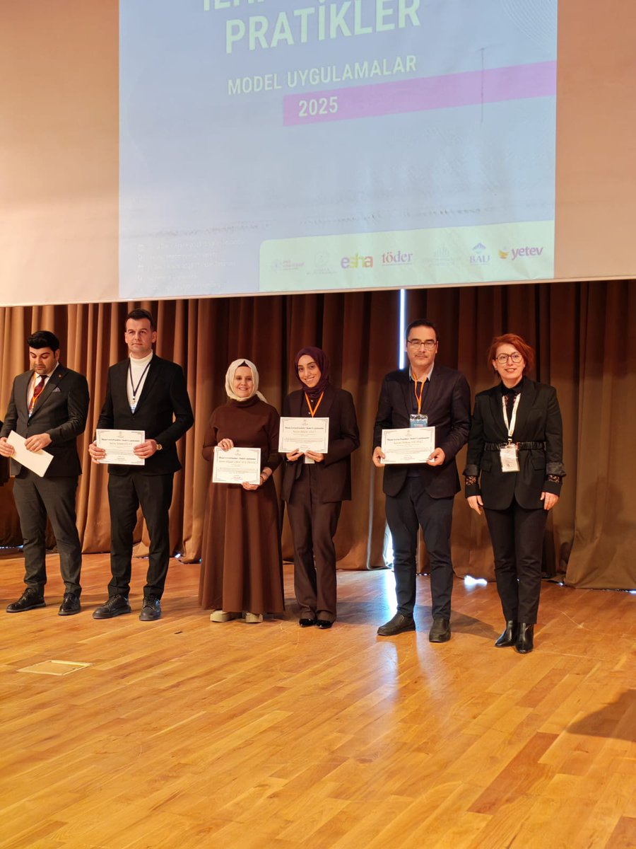 》5. Uluslararası Okul Yöneticileri Konferansı

Okul Yöneticileri Derneğinin 5. Uluslararası Okul Yöneticileri Konferansına katıldık. 

Genel Müdür Yardımcısı Enes Okutan, ilkokul ve ortaokul kademe idarecilerimiz, ilkokul bölüm başkanlarımız katıldı.