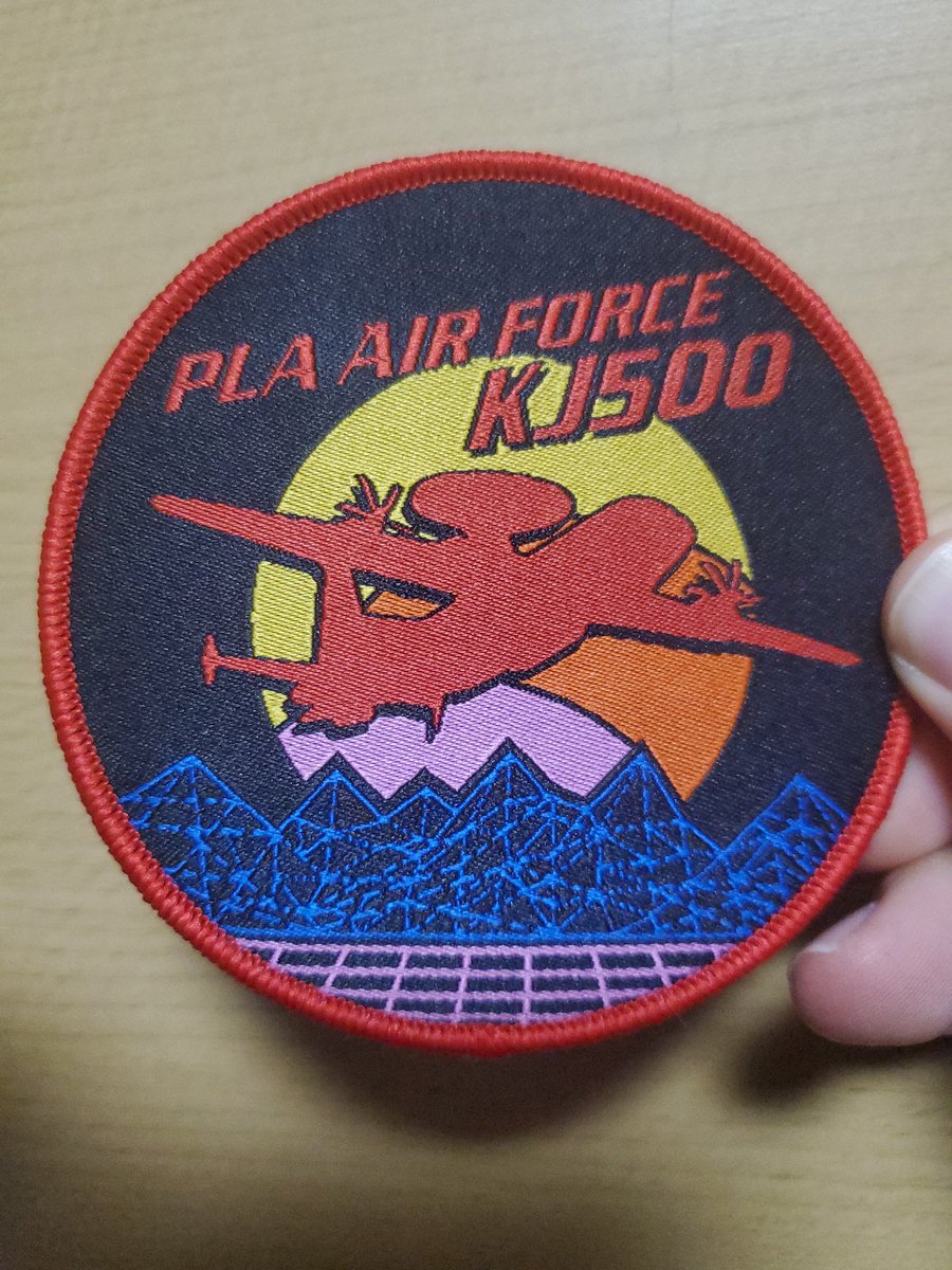 【希少品】空警-500（KJ-500）中国人民解放軍　空軍 警戒機 1/100 希少品】空警-500（KJ-500）中国人民解放軍 空軍 警戒機 1/100 Chinese