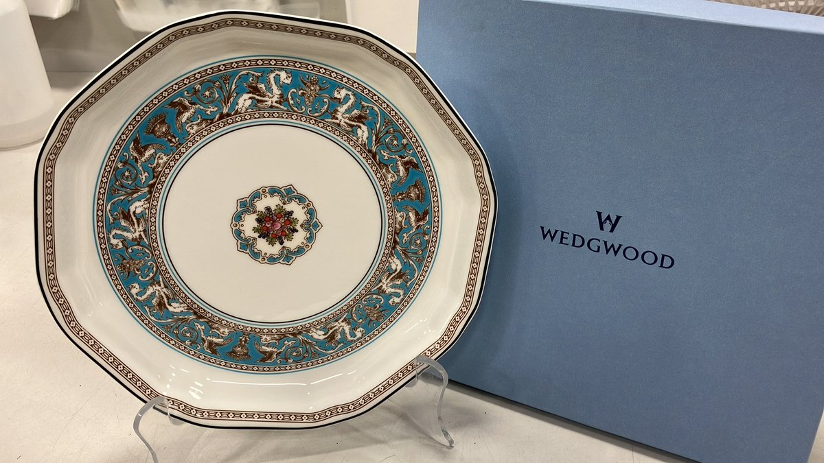 WEDGWOOD フロレンティーン ターコイズ オクタゴナルディッシュ24cm