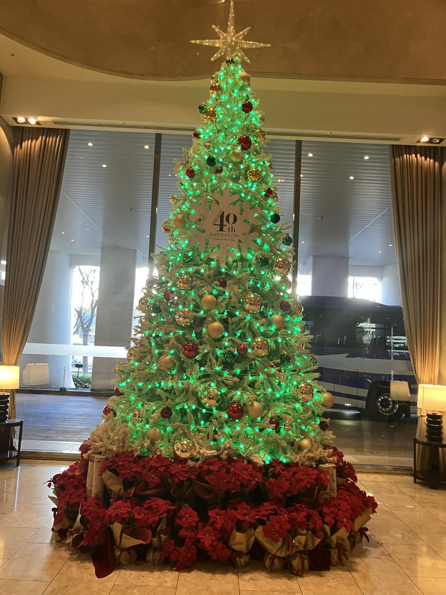 Christmas Dinner Show 2025】 《シェラトン都ホテル大阪》 今夜はLE