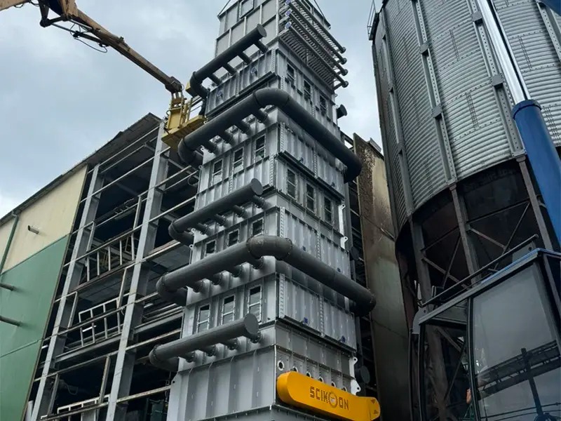 scikoon27198's tweet image. 🌱 Precise conditioning makes the difference in soybean processing 🫘
Controlled moisture &amp;amp; temperature help improve dehulling efficiency and oil yield before cracking.
👉 scikoonmachinery.com
#soybeanprocessing #conditioner #scikoon