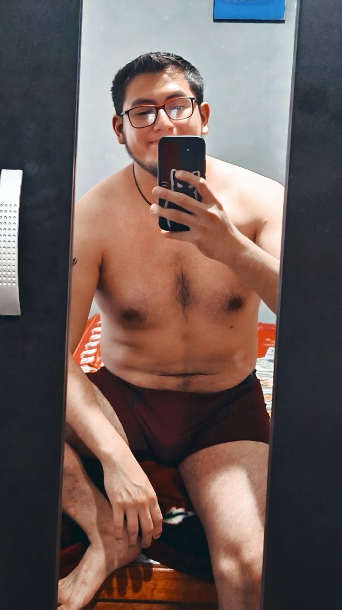 TonyVC333's tweet image. Ya tenia tiempo que no me vendía con fotos asi jejeje