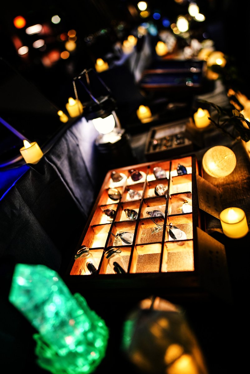 ✨開催まであと5日！✨

西洋ファンタジー主体創作作品即売イベント 
『月灯りのアトリアマルシェ』 

12/27（土）11:30～16:00
川崎市産業振興会館 企画展示場全面（神奈川県）

⏩前売入場チケットは12/26（金）まで取扱中です 
hoshimori.jp/visitor_moonlit

#月灯りのアトリアマルシェ
#星森魔法市