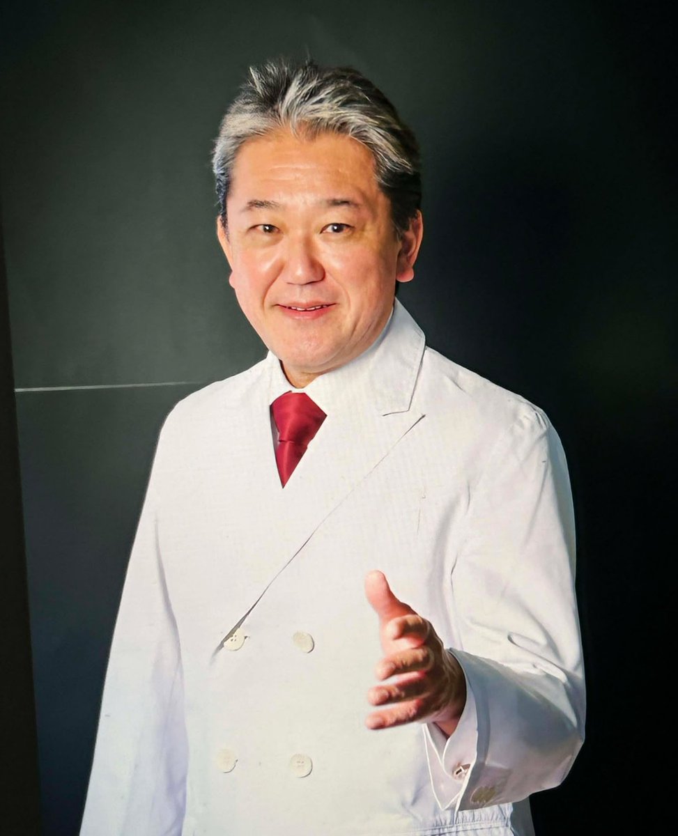 今日の昼は、来年新しく出版する本の表紙の撮影です。今度は四毒抜き