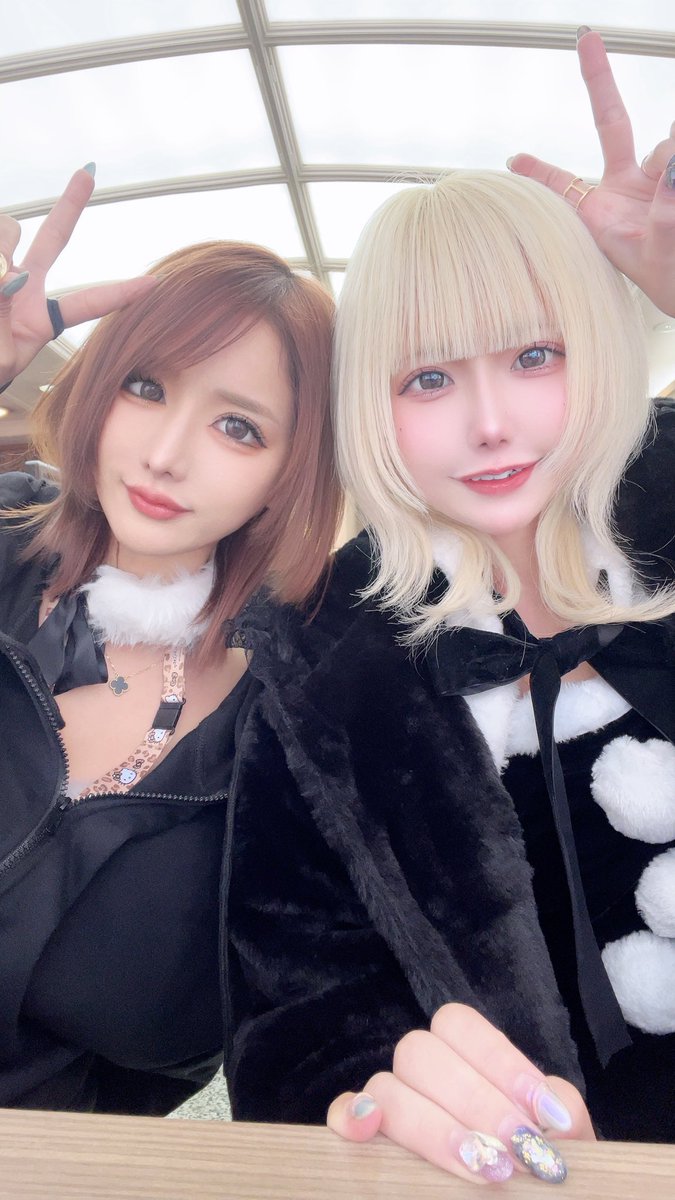 shu_beggar's tweet image. 〘 🎅🏻明日(12/23)の来店告知🎄 〙
✧••┈┈┈┈┈┈┈┈┈┈┈┈┈••✧
📍#アテナスロットワンCB300 様
      ⇒抽選(9:40) ～16時頃まで⏰
✧••┈┈┈┈┈┈┈┈┈┈┈┈┈••✧
＼今年ﾗｽﾄ来店は #しゅましも🍑🍭／
.
毎回楽しめる仕掛けがあるお店ｻﾝ🎰🔥…