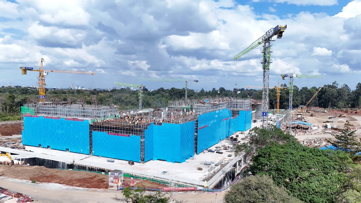 geraldbitok's tweet image. Tukifika Singapore, International Conferences and Conventions will be like knife on butter: smooth. 

The Bomas International Convention Complex coming up nicely. With its modern global conference standards, this facility will position Kenya as Africa’s leading conference…