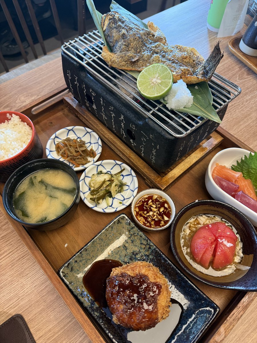 pamplumpy's tweet image. วันหยุด ที่เหมือนไม่ได้หยุด🥹