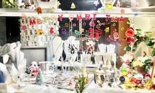 applause1995's tweet photo. 夕方になると寒いとゆうより足腰が痛いと
言ってしまう寒い鳴門市です
昨日は暖かくなっていたのに(#^^#)
今月は新作ピアス・イヤリングが多数
出来上がりましたよ(^_-)-☆
大切な人への🎁 探しにアプローズを
覗きに来てみませんか
#ピアス #ネックレス #藍パール 
#お祝い品 #初めてのプレゼント https://t.co/MFXEWmvZaO