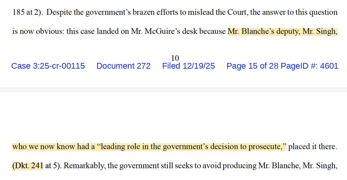 rparloff's tweet image. In sealed order issued 12/3, Judge Crenshaw found that @DAGToddBlanche's deputy, Aakash Singh, played a “leading role in the govt’s decision to prosecute” Abrego Garcia. Abrego’s attys’ failed to redact that language in a brief, correcting the error shortly thereafter...
1/2