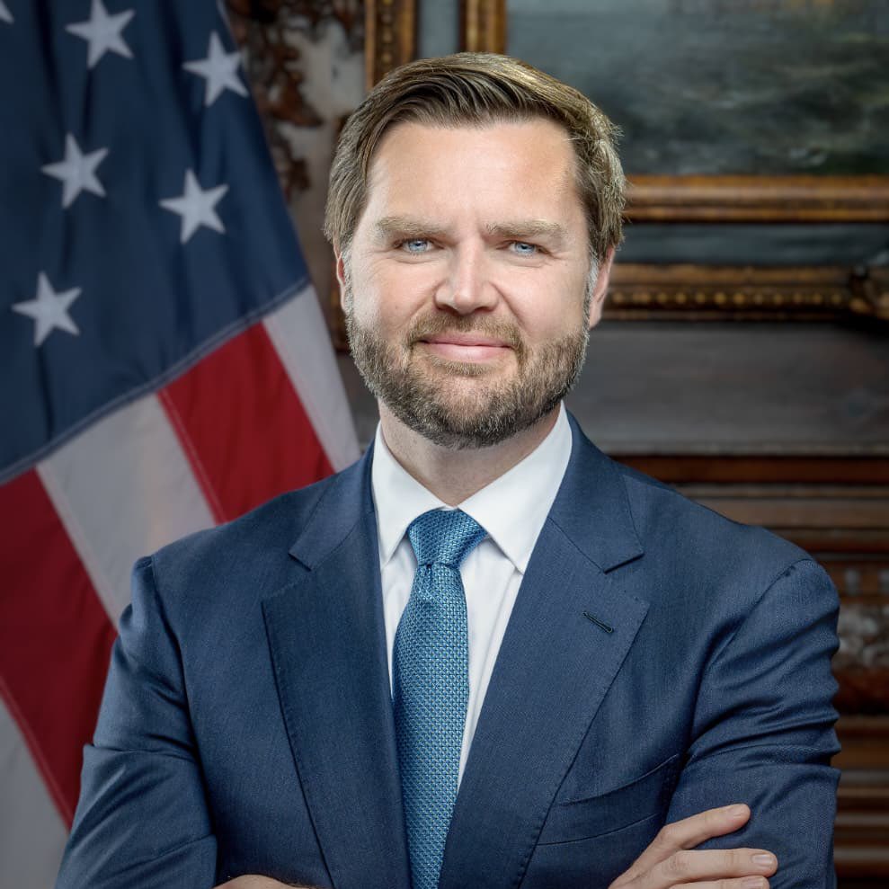 Globe Eye News tweet media