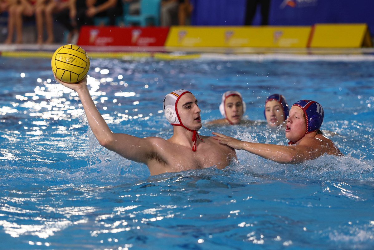 waterpolistacom's tweet image. Los actuales campeones del Mundo y de Europa, van a ir con todo. David Martín ha puesto en marcha una lista continuista con alguna pieza que destaca por su juventud

Sigue la preparación para Belgrado ✅

¿Sensaciones hoy día ______?

👉🏻👉🏻👉🏻n9.cl/5uccf

#Internacional