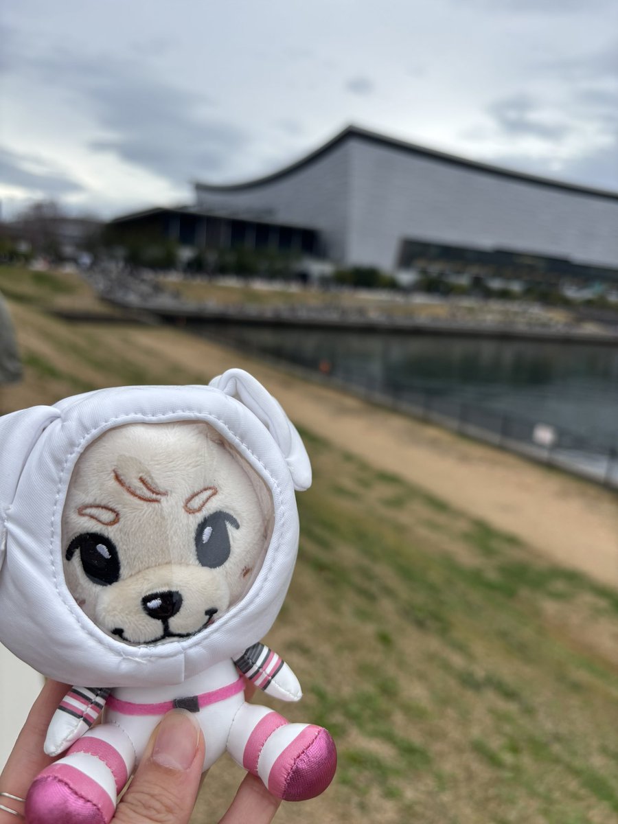 l_g_ex's tweet photo. バイバイ東京👋
とても楽しく幸せでした😭💓
今年のライブ納め
次は1月のハイタッチ、会いに行くよ🙌
#岩田剛典 #SPACECOWBOY #有明アリーナ https://t.co/ZxCoEiqALr