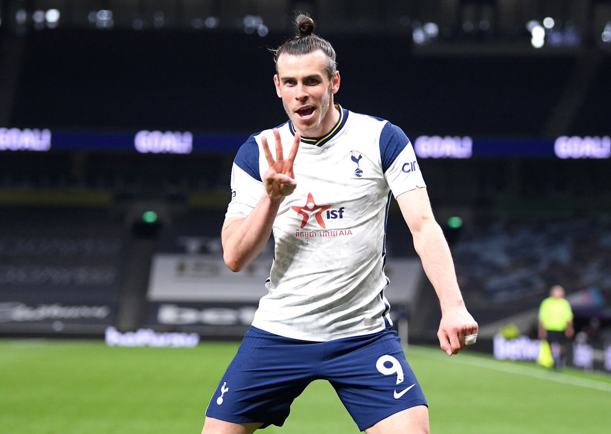 PurelyFootball's tweet image. 📊 𝐐𝐔𝐈𝐂𝐊 𝐅𝐀𝐂𝐓: Gareth Bale’s only season without a trophy after leaving Tottenham was the one where he returned to Tottenham.